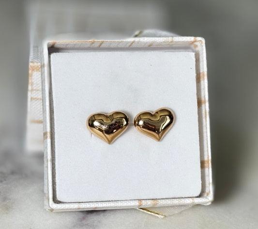 Aretes corazones Oro amarillo 18k/ 1.66 gr / 12 mm