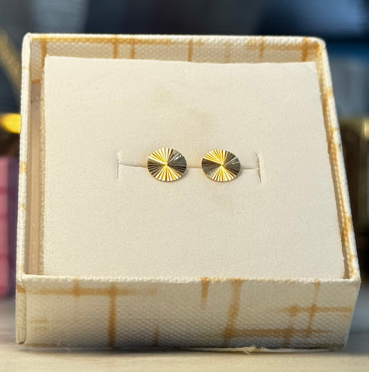 Arete Platillo Oro Amarillo 18k / 0.63 gr/ 6 mm