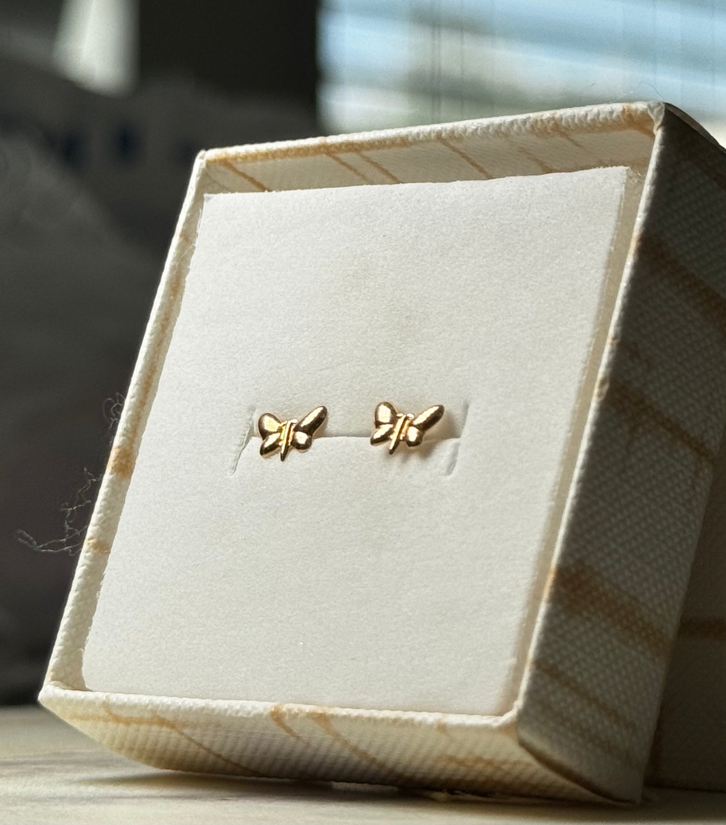 Aretes Libélula Oro Amarillo 18k/ 0.53gr / 8mm